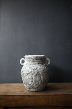 Load image into Gallery viewer, Aurelia Jar Textured