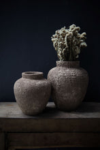 Load image into Gallery viewer, Dessie Vase