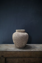 Load image into Gallery viewer, Dessie Vase in Brown