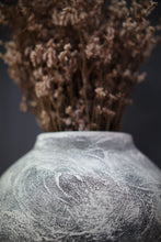 Load image into Gallery viewer, Chloe Vase