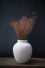 Load image into Gallery viewer, Dahlia Vase