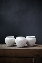 Load image into Gallery viewer, Bangga Vase Small - Textured