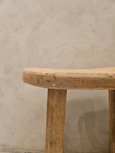 Load image into Gallery viewer, Wood Stool