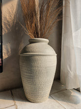 Load image into Gallery viewer, Harper Jar in Gray