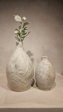 Load image into Gallery viewer, Bonnie Vase Set