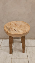 Load image into Gallery viewer, Round Wooden Stool