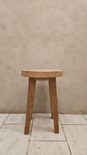 Load image into Gallery viewer, Round Wooden Stool