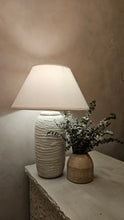 Load image into Gallery viewer, Felix Lamp