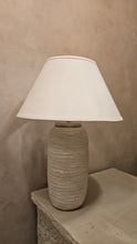 Load image into Gallery viewer, Felix Lamp