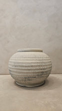 Load image into Gallery viewer, Marion Vase in Gray