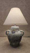 Load image into Gallery viewer, Avery Lamp