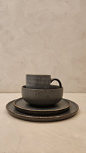 Load image into Gallery viewer, Gunther 16pc Dinnerware Set