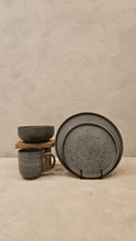 Load image into Gallery viewer, Gunther 16pc Dinnerware Set