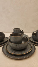 Load image into Gallery viewer, Gunther 16pc Dinnerware Set
