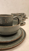 Load image into Gallery viewer, Preston 16pc Dinnerware Set