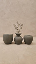 Load image into Gallery viewer, Mini Vase Set in Gray