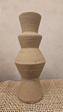 Load image into Gallery viewer, Wesley Vase