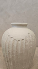 Load image into Gallery viewer, Cleona Vase in White
