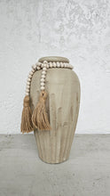 Load image into Gallery viewer, Sylvia Vase