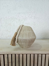 Load image into Gallery viewer, Darcy Vase
