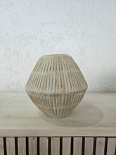 Load image into Gallery viewer, Darcy Vase