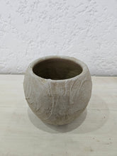 Load image into Gallery viewer, Elmer Vase