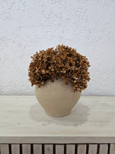 Load image into Gallery viewer, Irene Vase