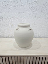 Load image into Gallery viewer, Lilian Vase
