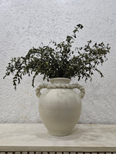 Load image into Gallery viewer, Norman Vase in White