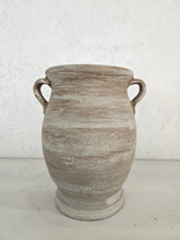 Load image into Gallery viewer, Fiona Vase