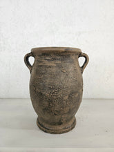 Load image into Gallery viewer, Fiona Vase Textured