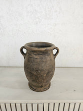 Load image into Gallery viewer, Fiona Vase Textured