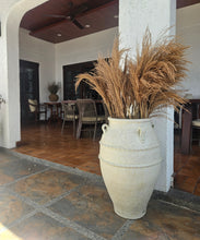 Load image into Gallery viewer, Vala Jar in Beige (with handle)