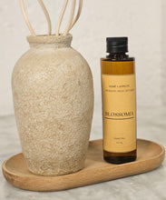 Load image into Gallery viewer, Reed Diffuser Set -Beige (Cendria)