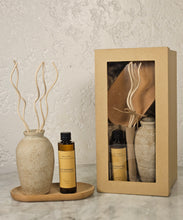 Load image into Gallery viewer, Reed Diffuser Set -Beige (Cendria)