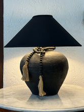 Load image into Gallery viewer, Caldera Lamp in Black