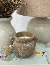 Load image into Gallery viewer, Amphora Decorative Scented Soy Candle (Sandalwood & Smoky Cedar)