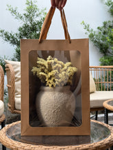 Load image into Gallery viewer, Vase and Flower Set