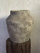 Load image into Gallery viewer, Thessaly Vase Textured Sand