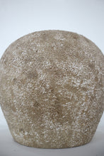 Load image into Gallery viewer, Florian Vase