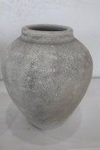 Load image into Gallery viewer, Killian Vase in Gray