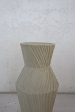 Load image into Gallery viewer, Truett Vase Tall