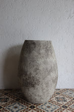 Load image into Gallery viewer, Doris Jar in Brown