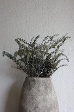 Load image into Gallery viewer, Doris Floor Jar
