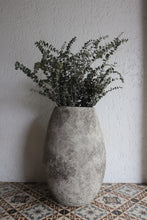 Load image into Gallery viewer, Doris Floor Jar