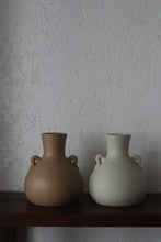 Load image into Gallery viewer, Quinn Jar