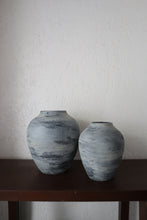 Load image into Gallery viewer, Alaric Vase