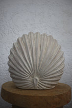 Load image into Gallery viewer, Noah Shell Vase