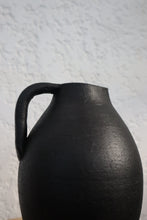 Load image into Gallery viewer, Luisa Jar in Black
