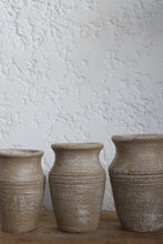 Load image into Gallery viewer, Iris Vase Set in Beige